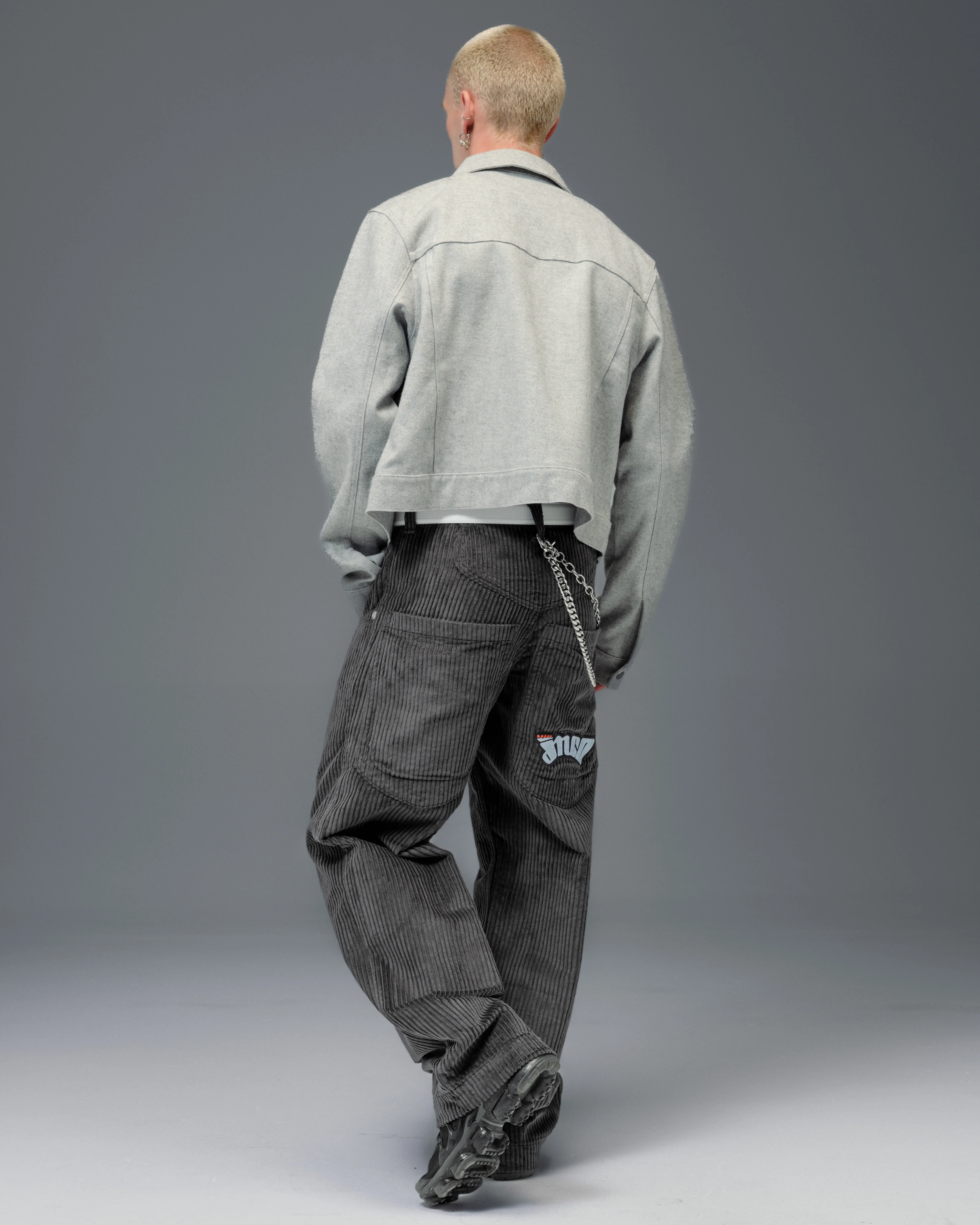 169 Low Down. 20". 4 Wale Corduroy. Magnet. - Image 5
