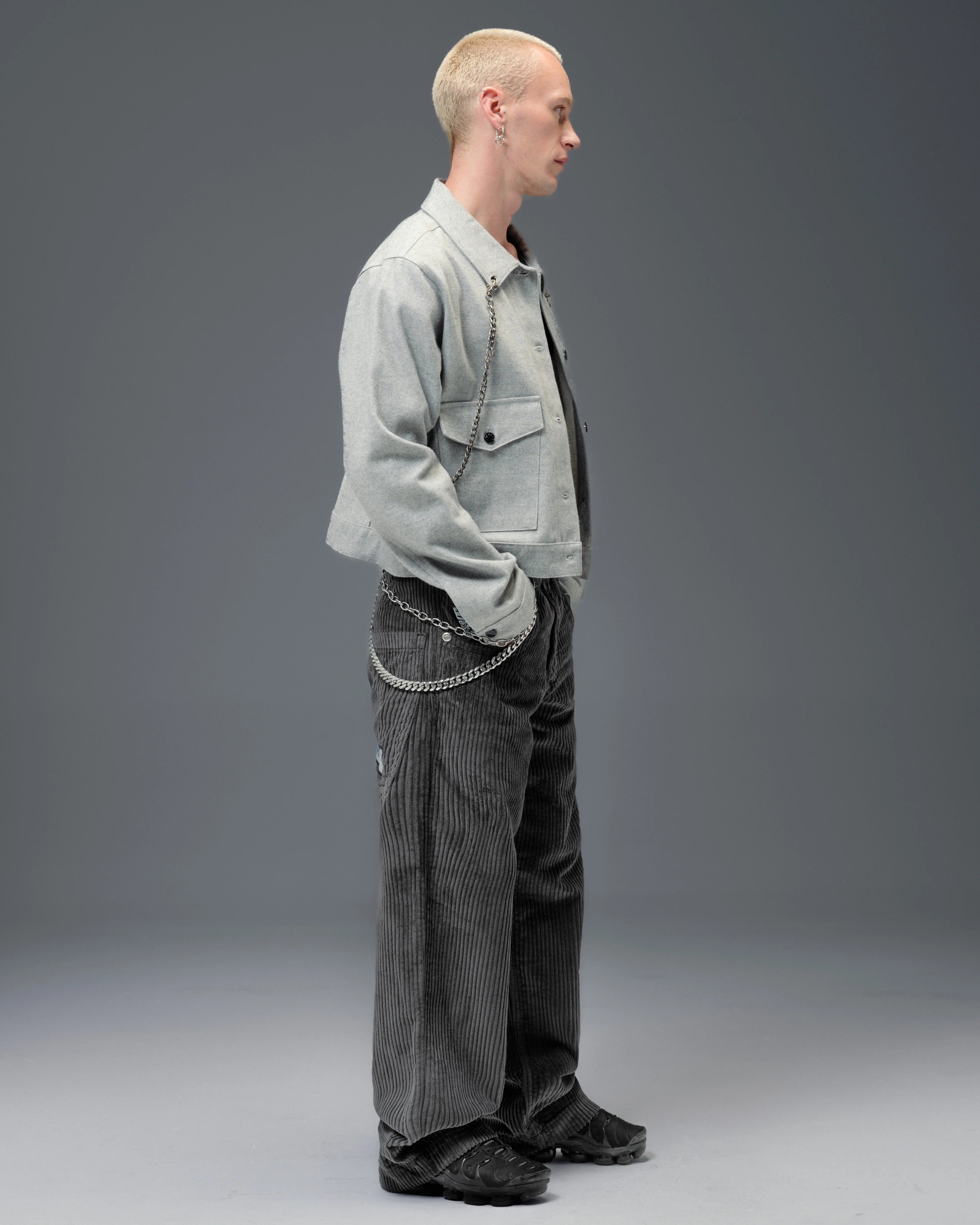 169 Low Down. 20". 4 Wale Corduroy. Magnet. - Image 7