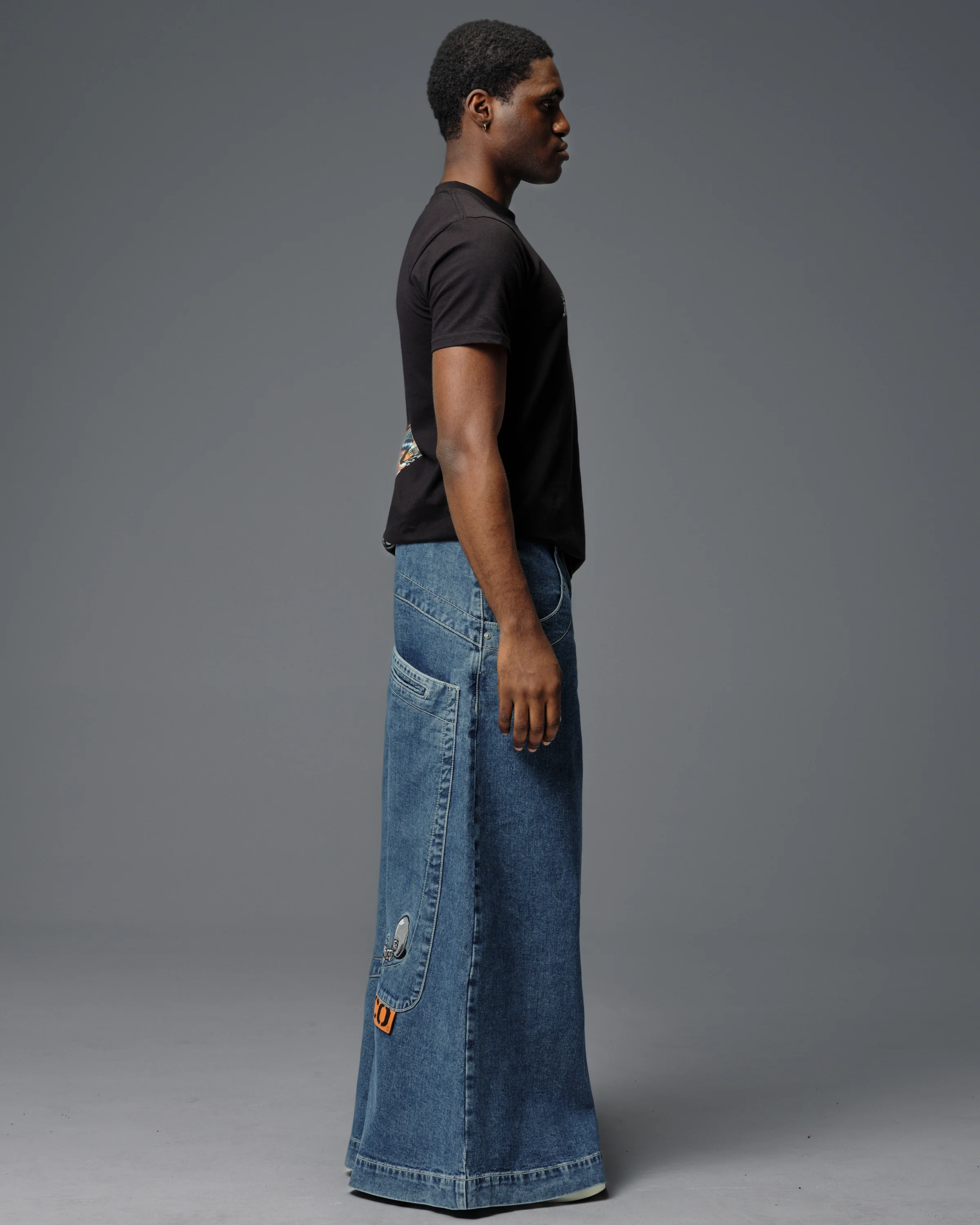 Convict. 50". Dark Stone. - Image 8