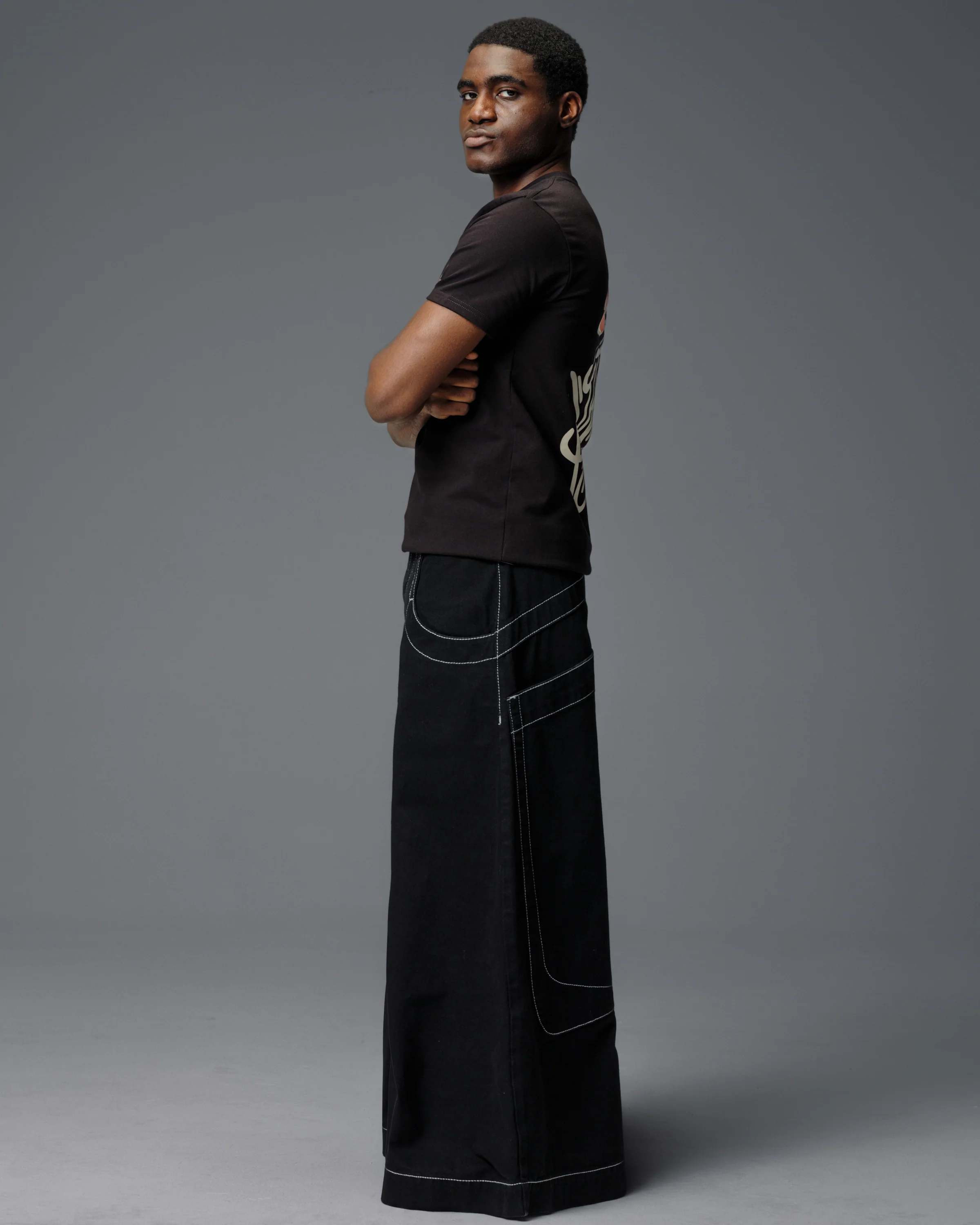 Convict. 50". Jet Black. - Image 5