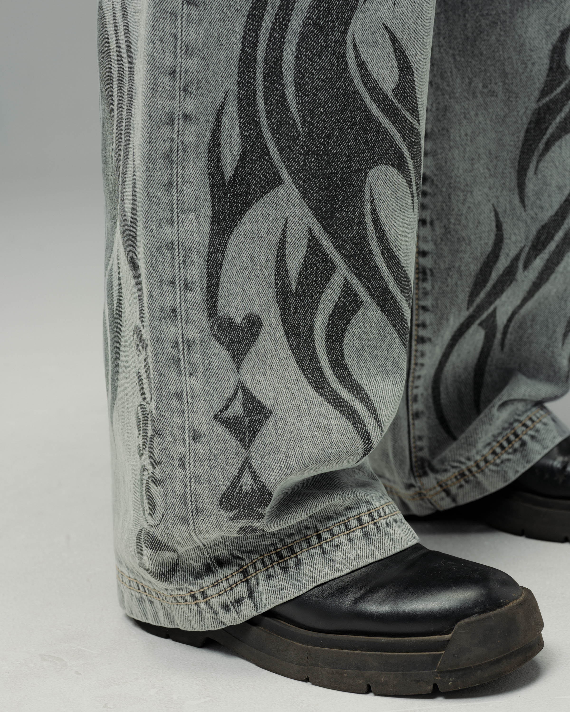 Flame Karatz. 23". Black Vintage. - Image 16