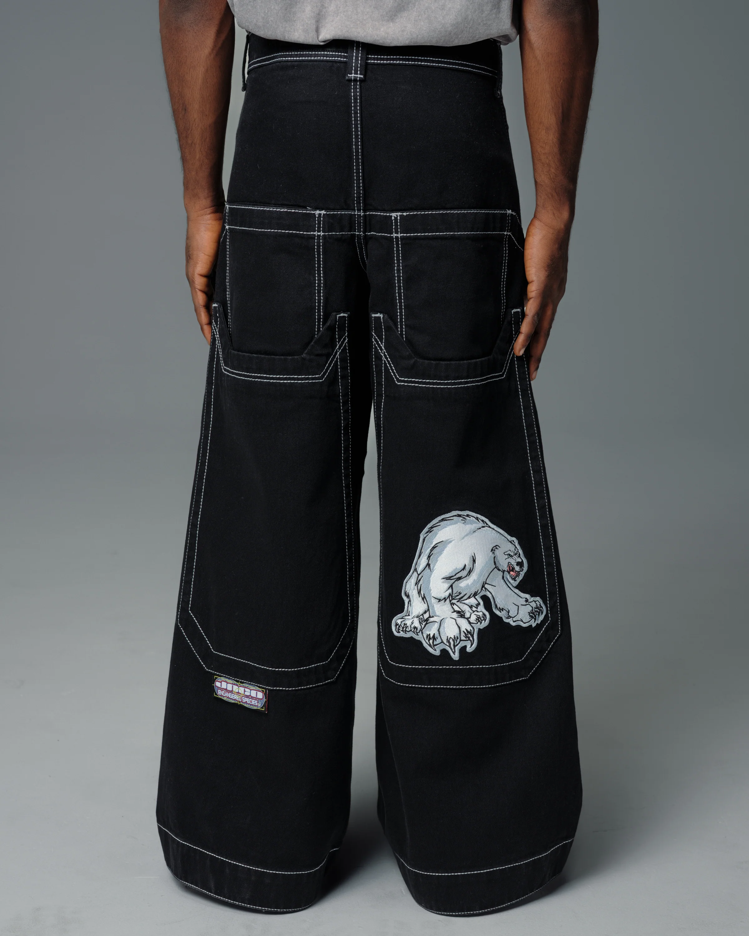 Polar Bear. 28". Jet Black. - Image 12