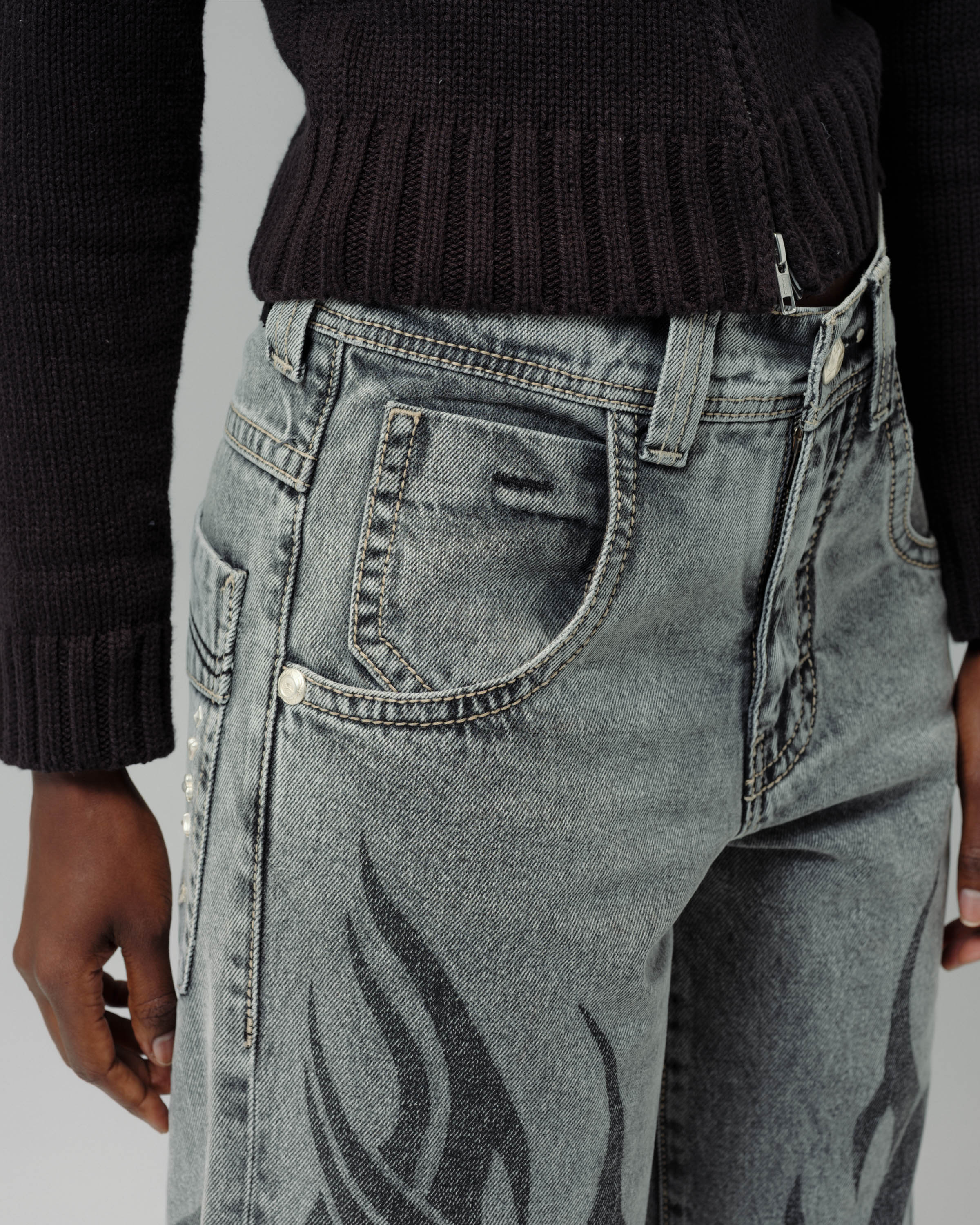 W Flame Karatz. 23". Black Vintage. - Image 11