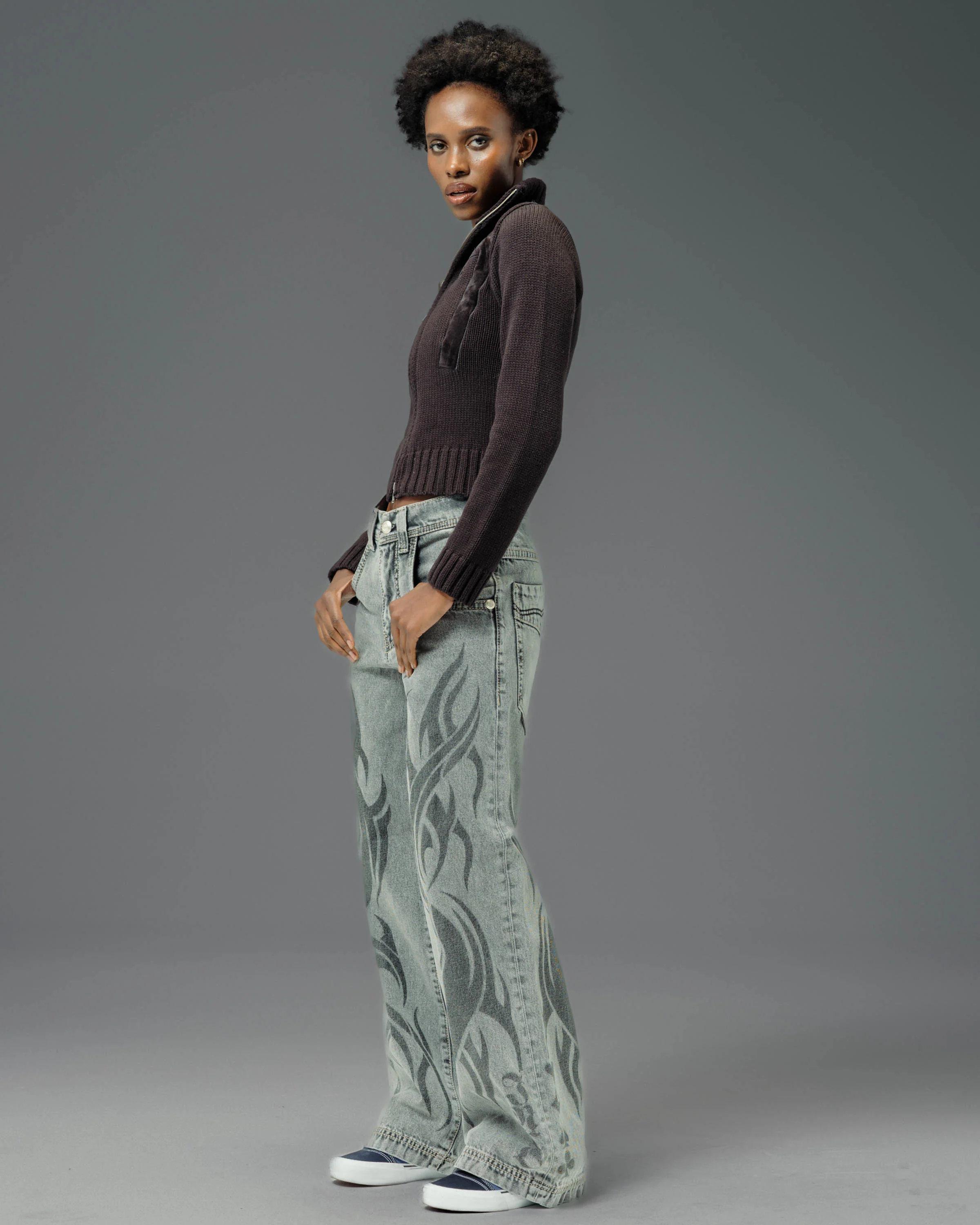 W Flame Karatz. 23". Black Vintage. - Image 3