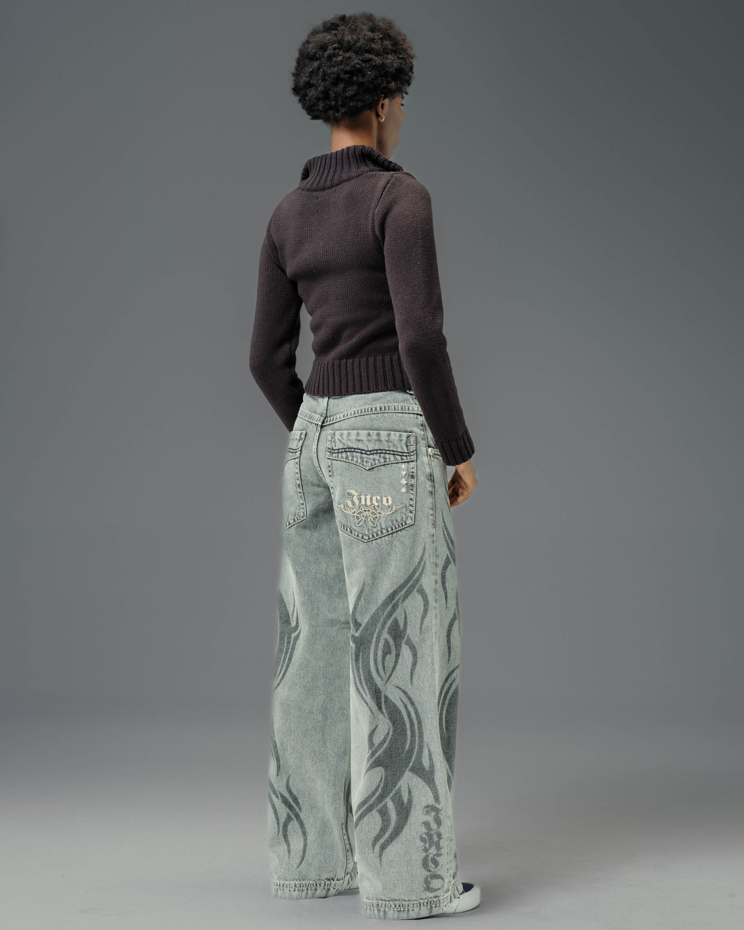 W Flame Karatz. 23". Black Vintage. - Image 7