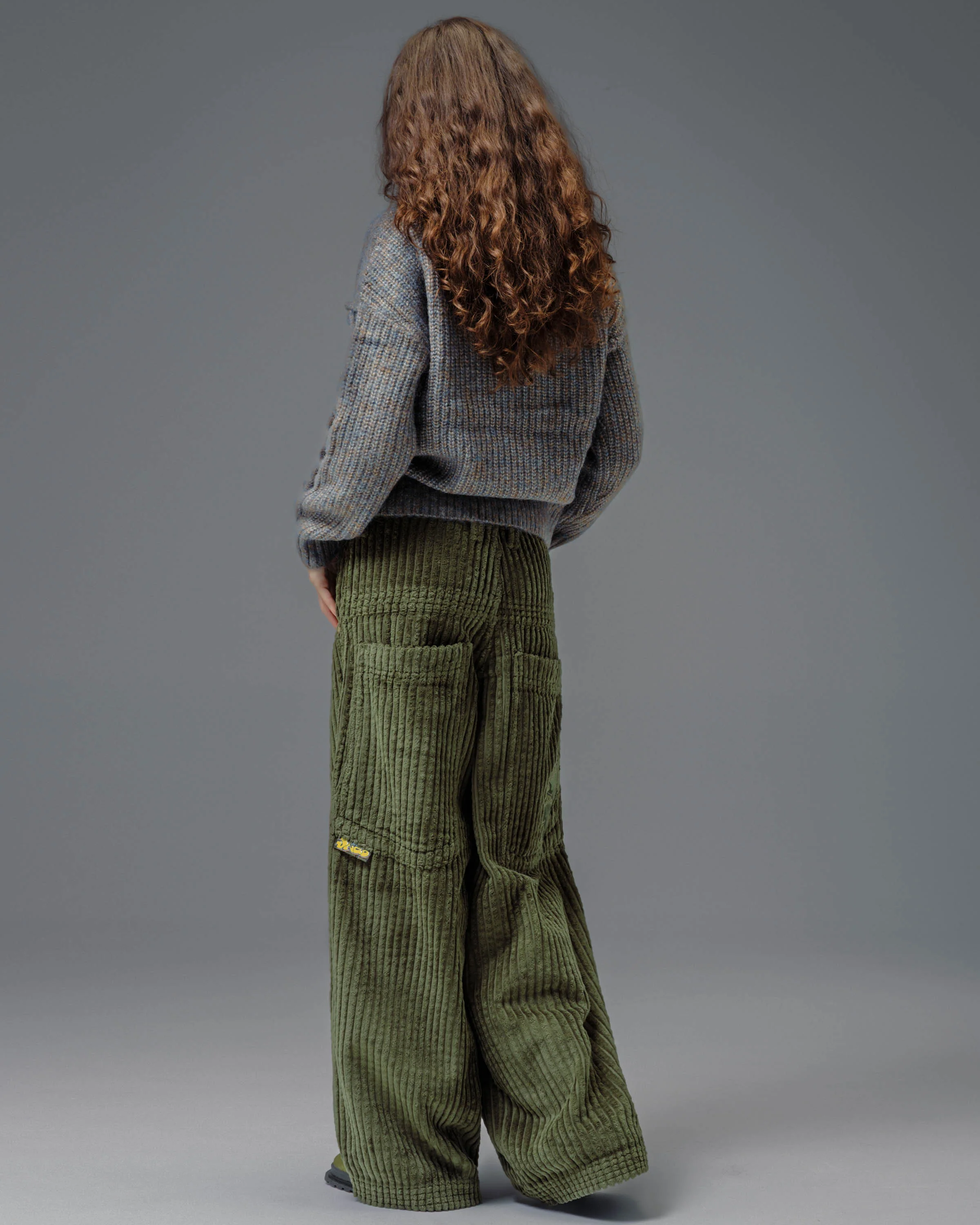 W Jester. 26". 2 Wale Corduroy. Moss. - Image 6