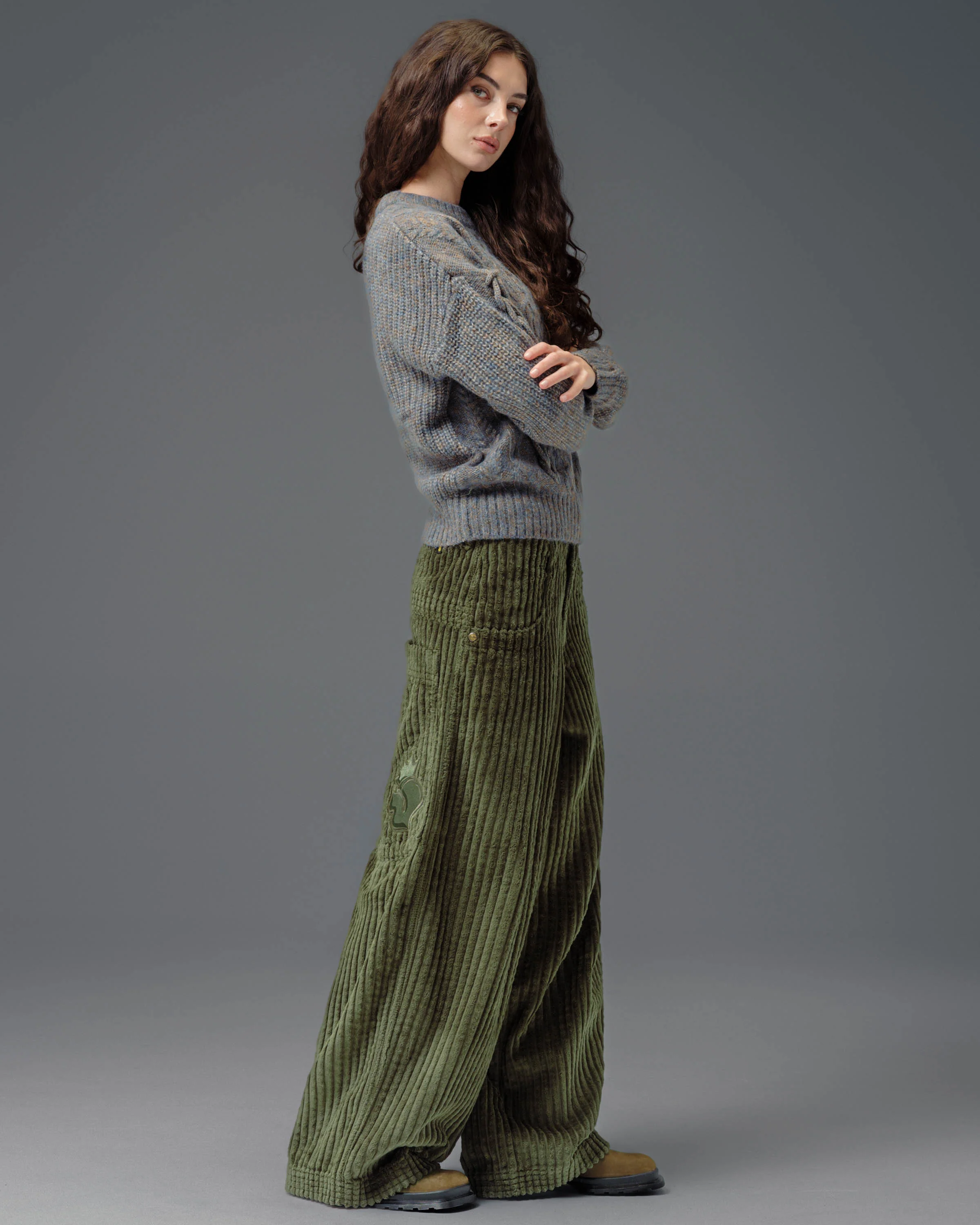 W Jester. 26". 2 Wale Corduroy. Moss. - Image 9