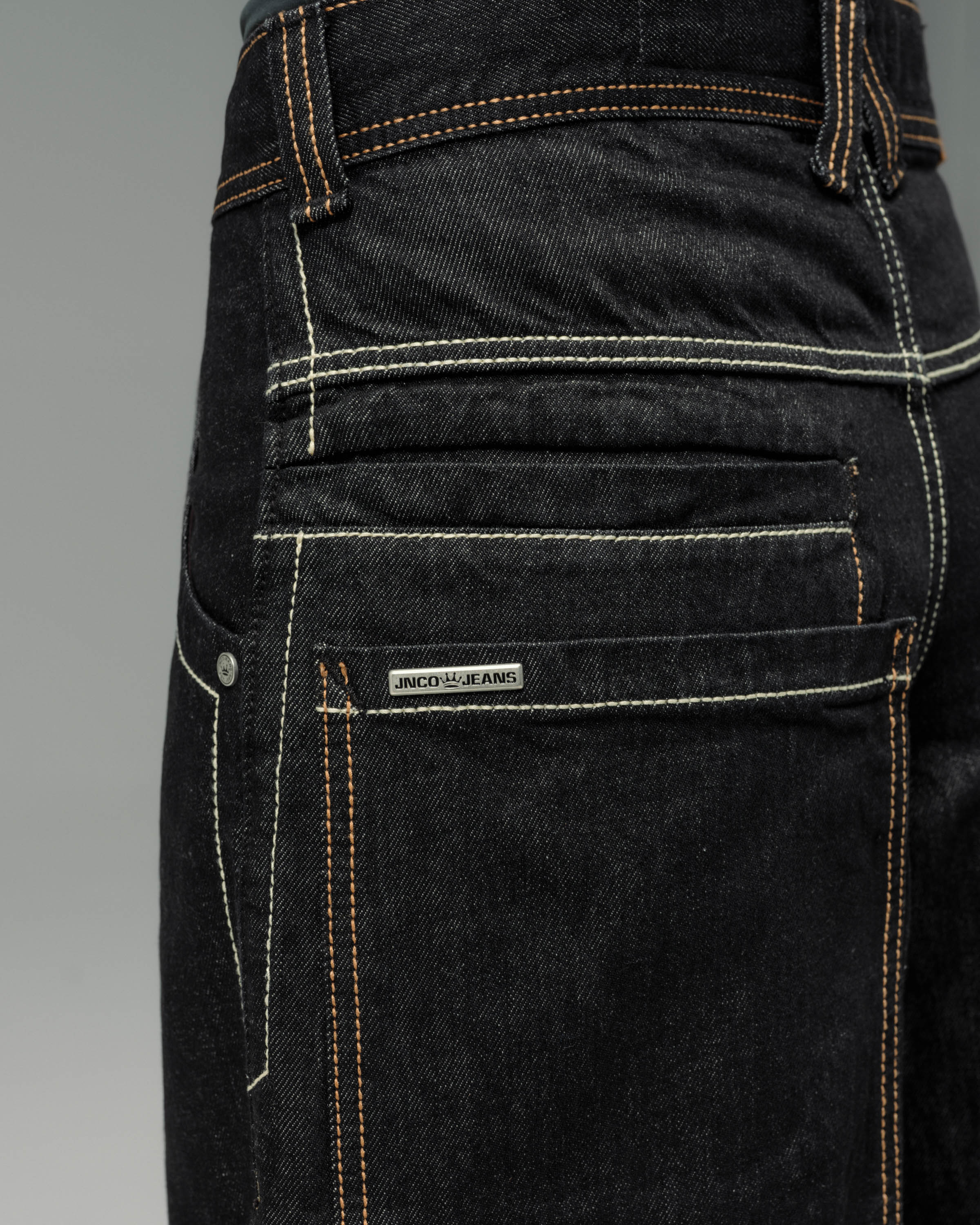 W Royal. 23". Laser Black. - Image 11