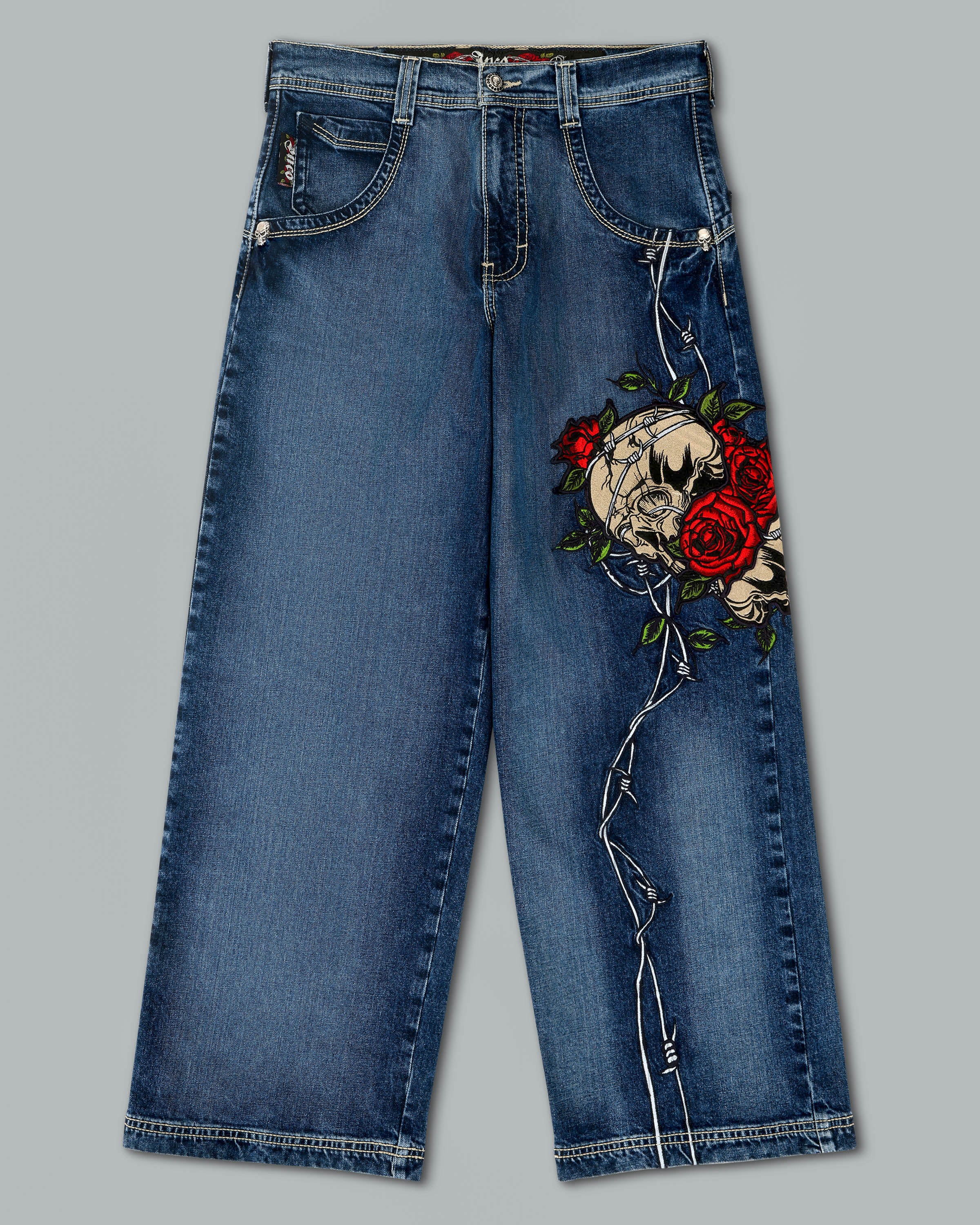 W Skull & Roses. 24". Hand-Sand Dark Stone. - Image 12