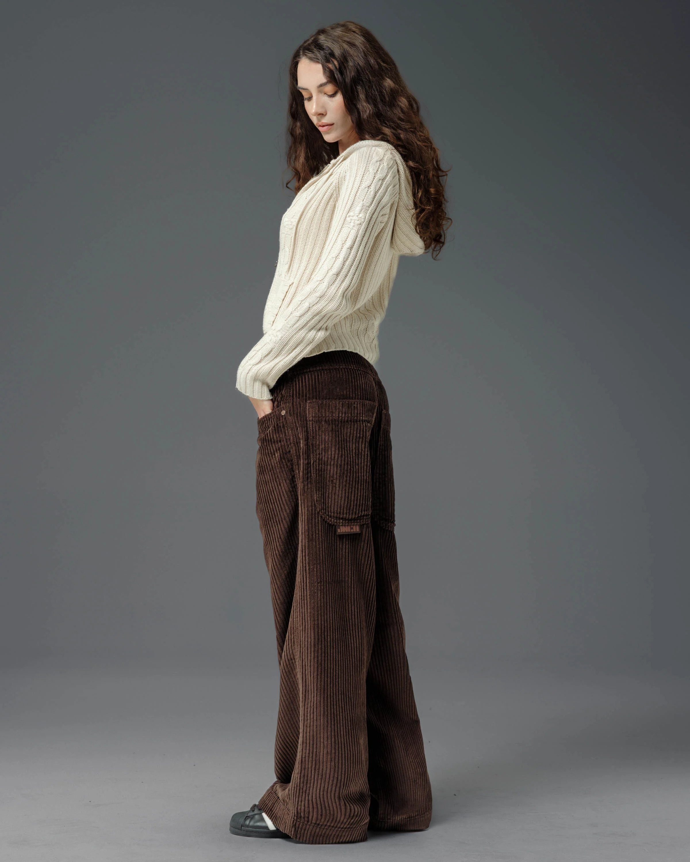 W101 Twin Cannon. 26". 4 Wale Corduroy. Java Brown. - Image 5