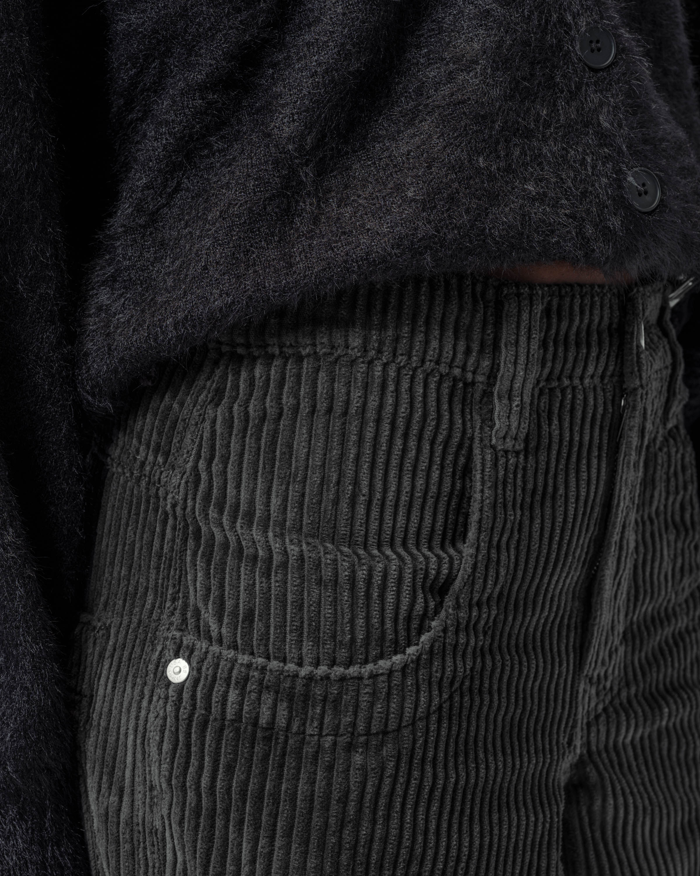 W101 Twin Cannon. 26". 4 Wale Corduroy. Magnet. - Image 9