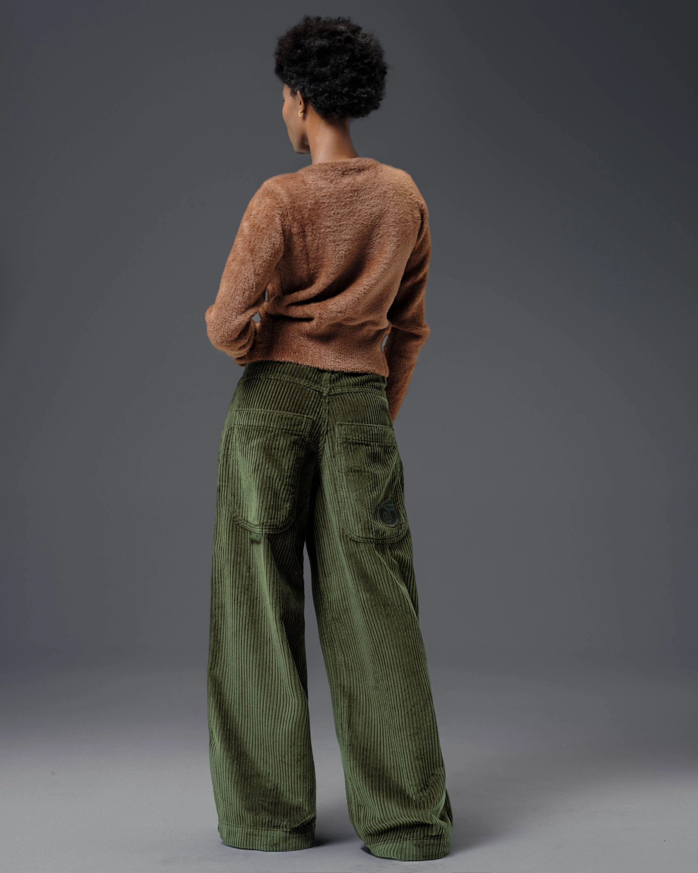 W101 Twin Cannon. 26". 4 Wale Corduroy. Moss. - Image 7